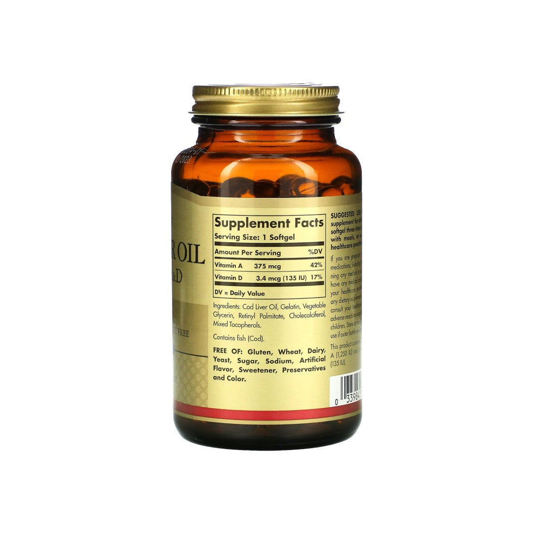 Une bouteille de Solgar Cod Liver Oil Softgels Vitamin A & D 250 softgel sur un fond blanc.