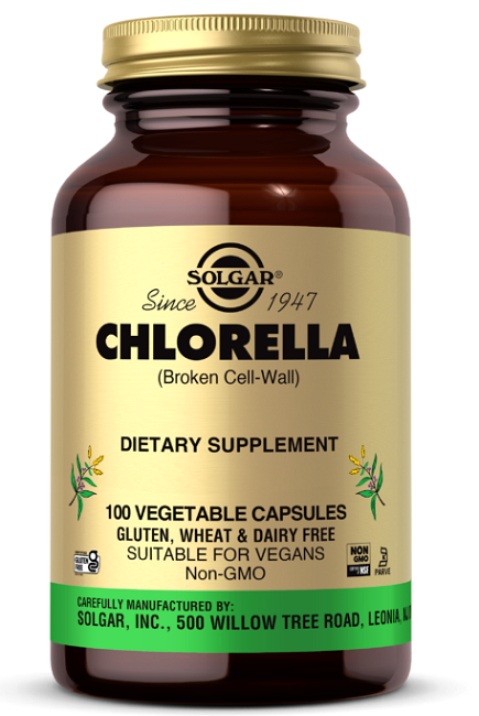 Une bouteille de Chlorella 520 mg 100 gélules végétales par Solgar.